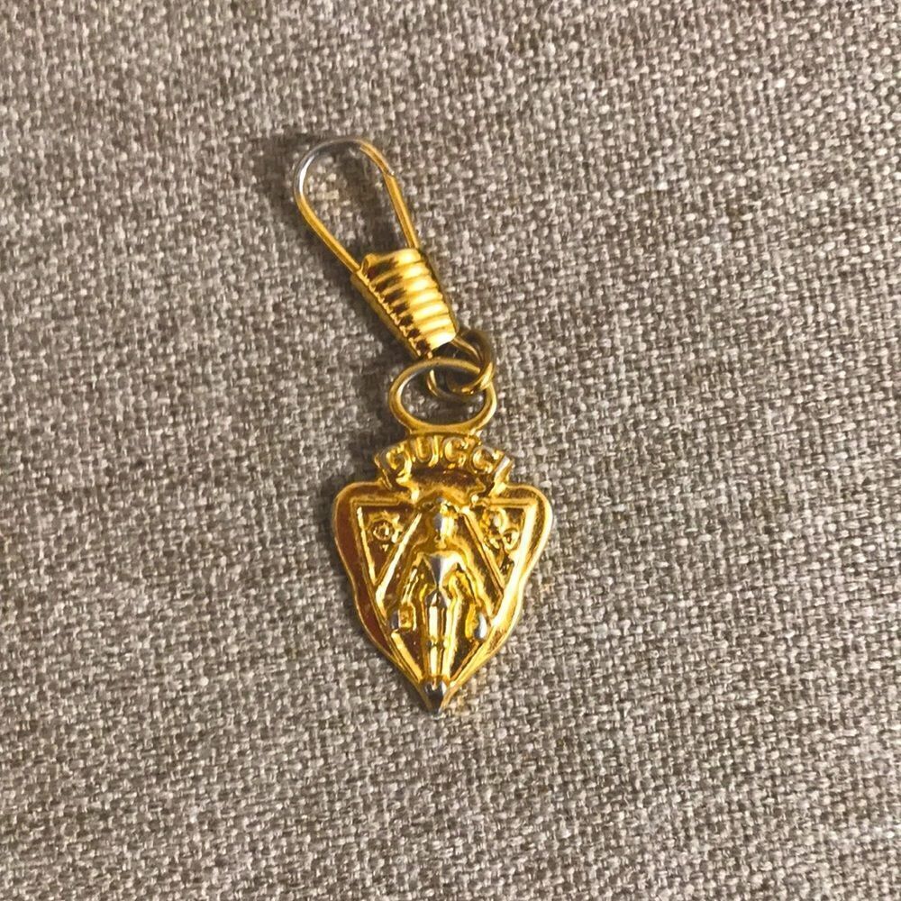 Gucci Pendant Puller
